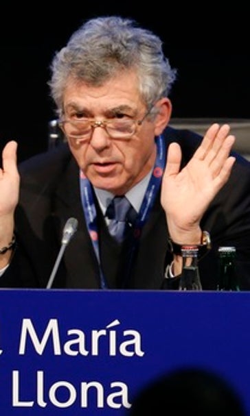 Spanish government ready to take over soccer